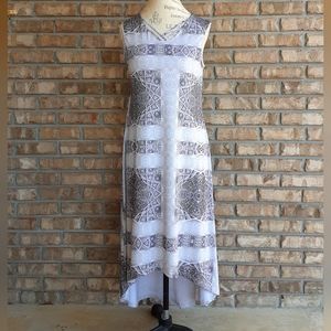 Colletta Sleeveless Printed Midi Dress Size Medium.